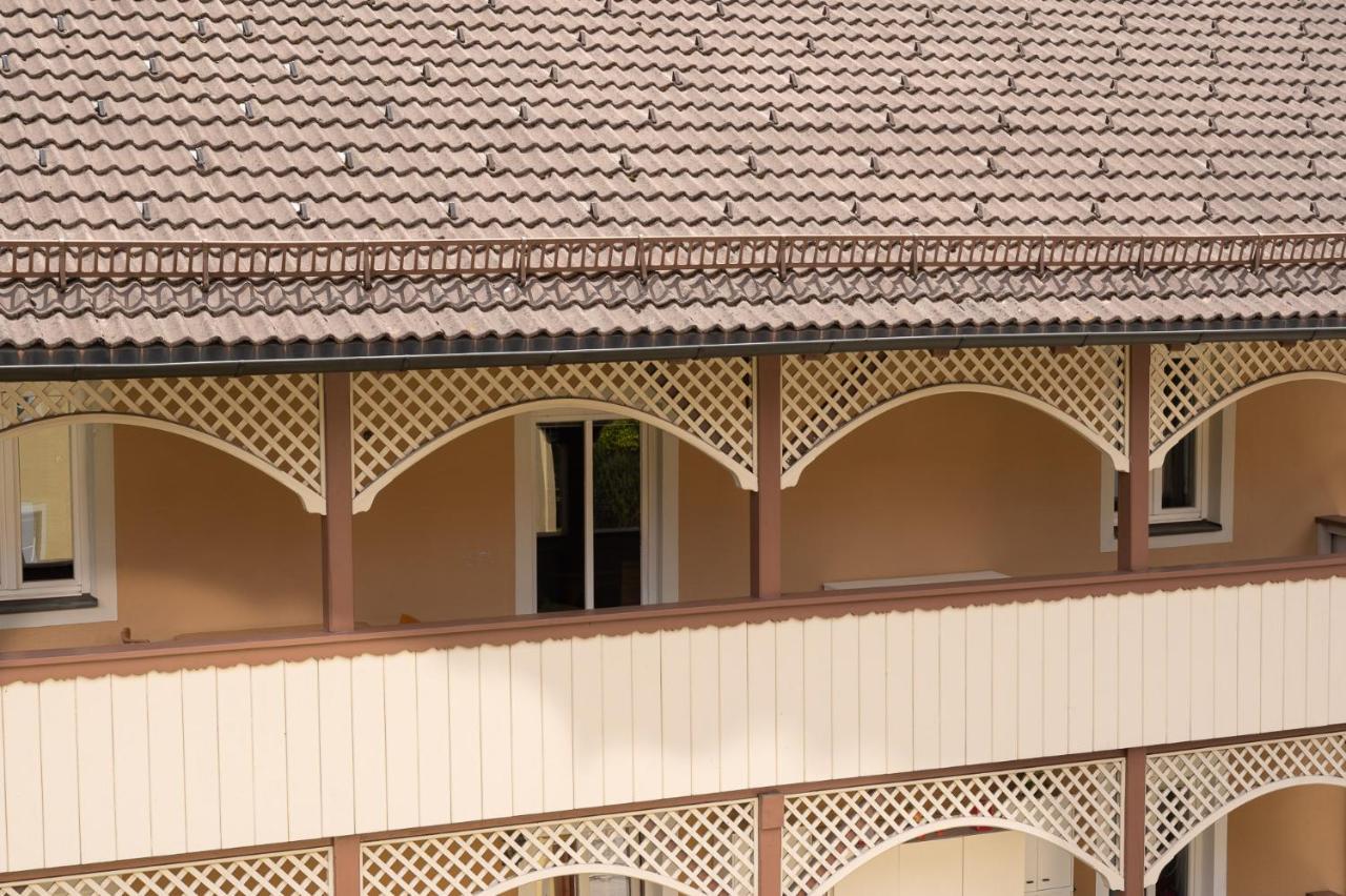 Absteige Innsbruck- Zentrale Ferienapartments mit Balkon und Gartennützung Exterior foto