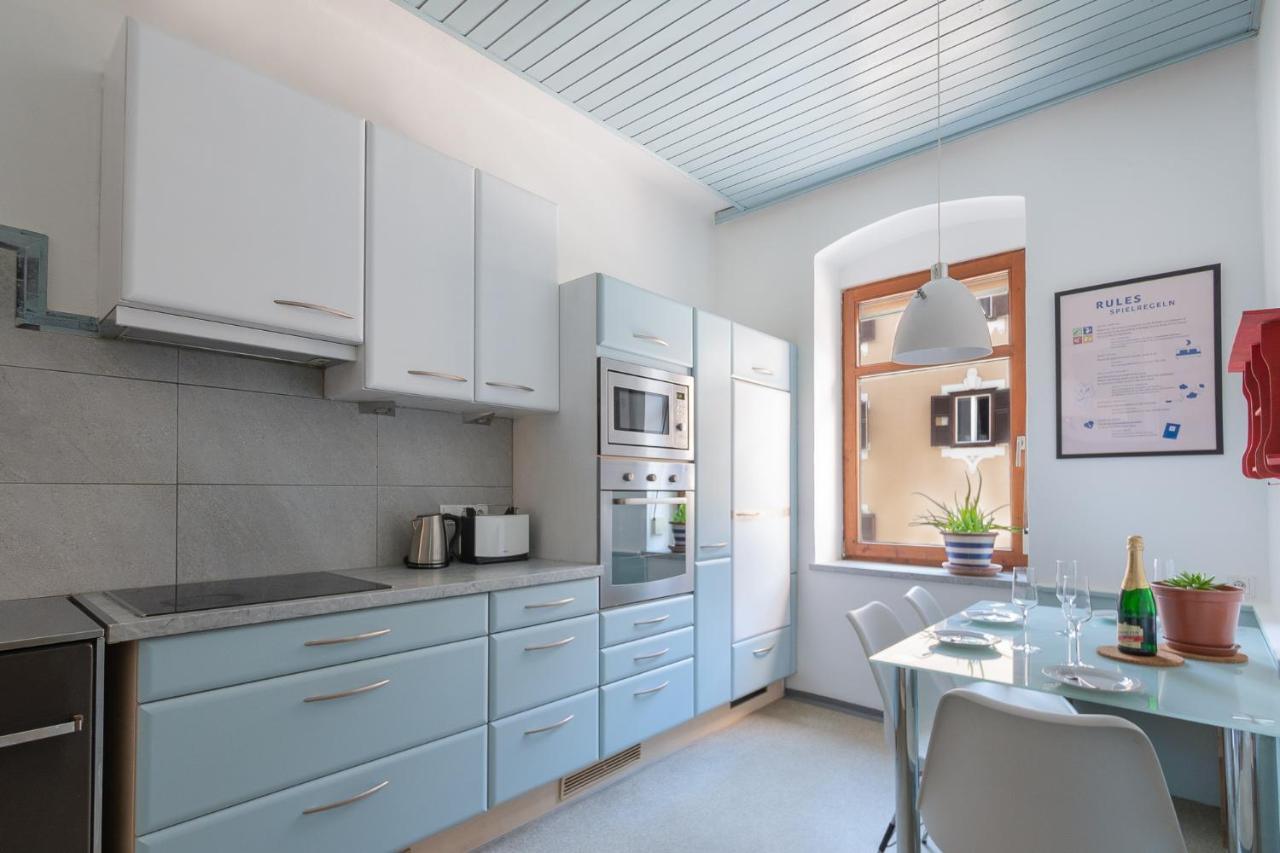 Absteige Innsbruck- Zentrale Ferienapartments mit Balkon und Gartennützung Exterior foto