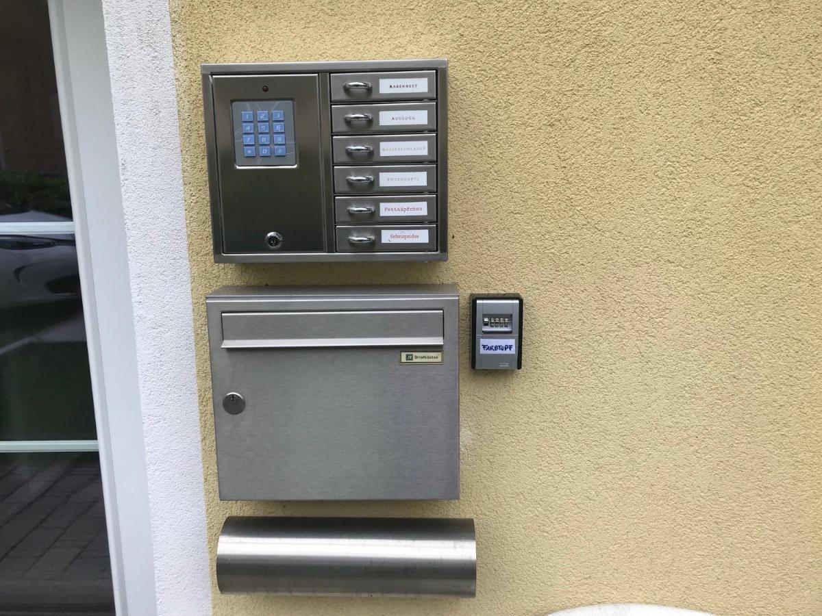 Absteige Innsbruck- Zentrale Ferienapartments mit Balkon und Gartennützung Exterior foto